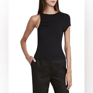 One sleeve shirt